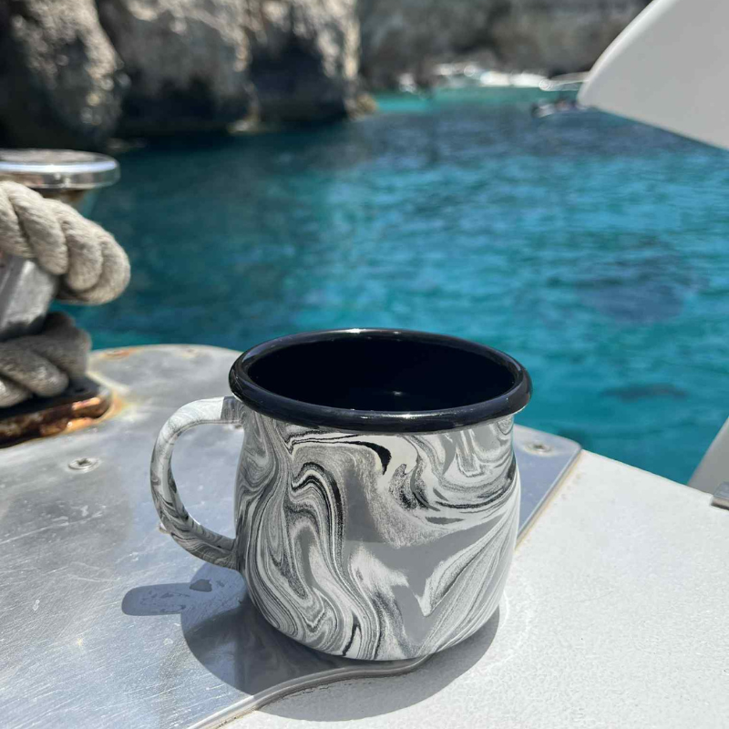 Kubek emaliowany Lovemalia Olkuskie Wyroby Emaliowane